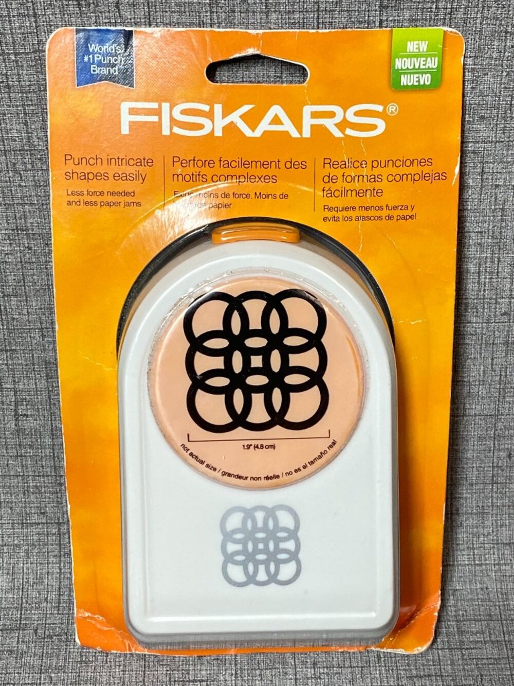 NEW Fiskars Intricate Shape Punch Running In Circles Retired NOS